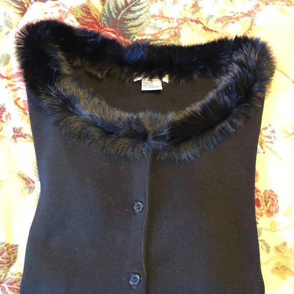 Due Per Due Cardigan with fur trim - Picture 5 of 6